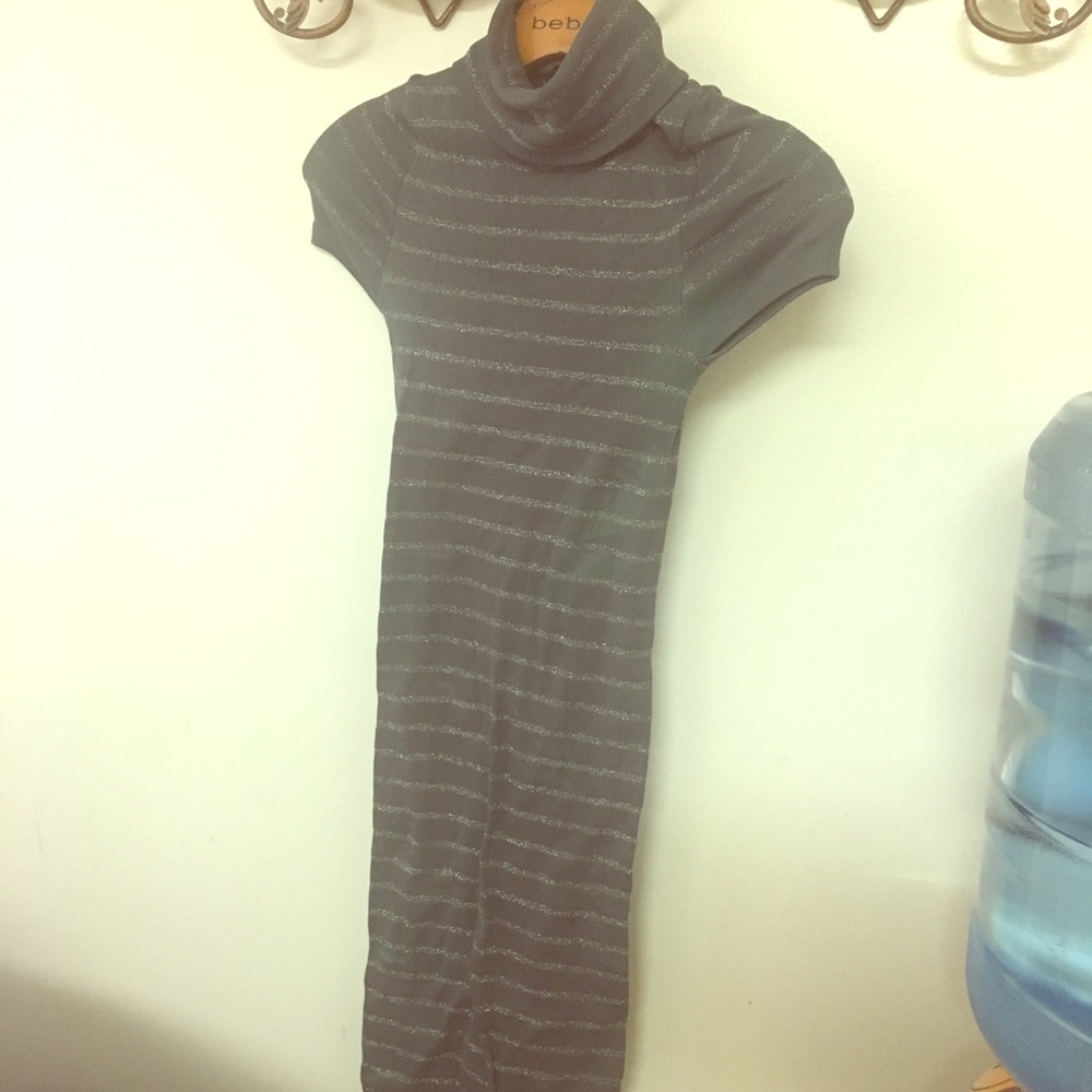 Bebe dress